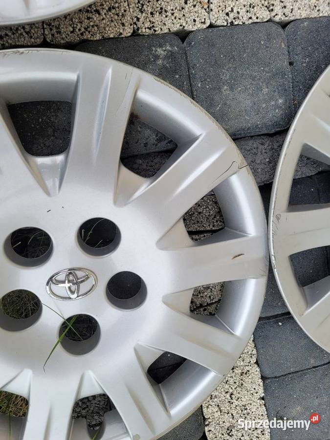 Kołpaki Toyota 16 Bychawka Trzecia sprzedam