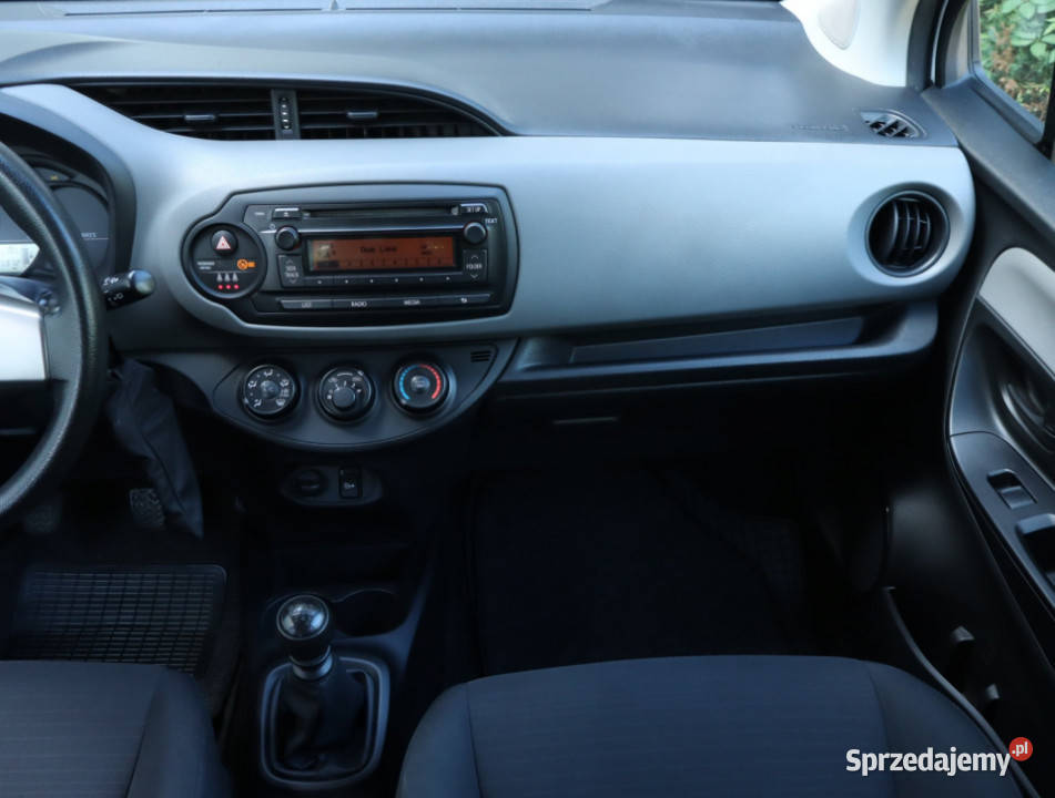 Toyota Yaris 14 D4D radio