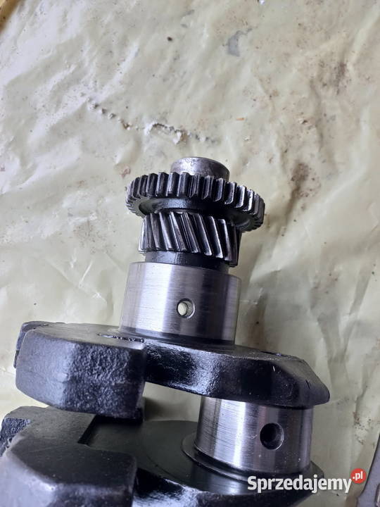 Wał korbowy ursus C330 C328