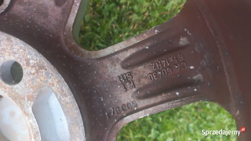 Felgi aluminiowe 4x100 vw opel 14 Średnica 14" Chmieleń