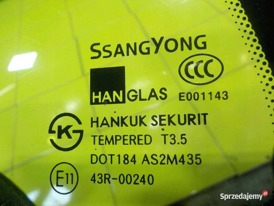 SSANGYONG RODIUS II TURISMO 20 B 14r szyba Suków