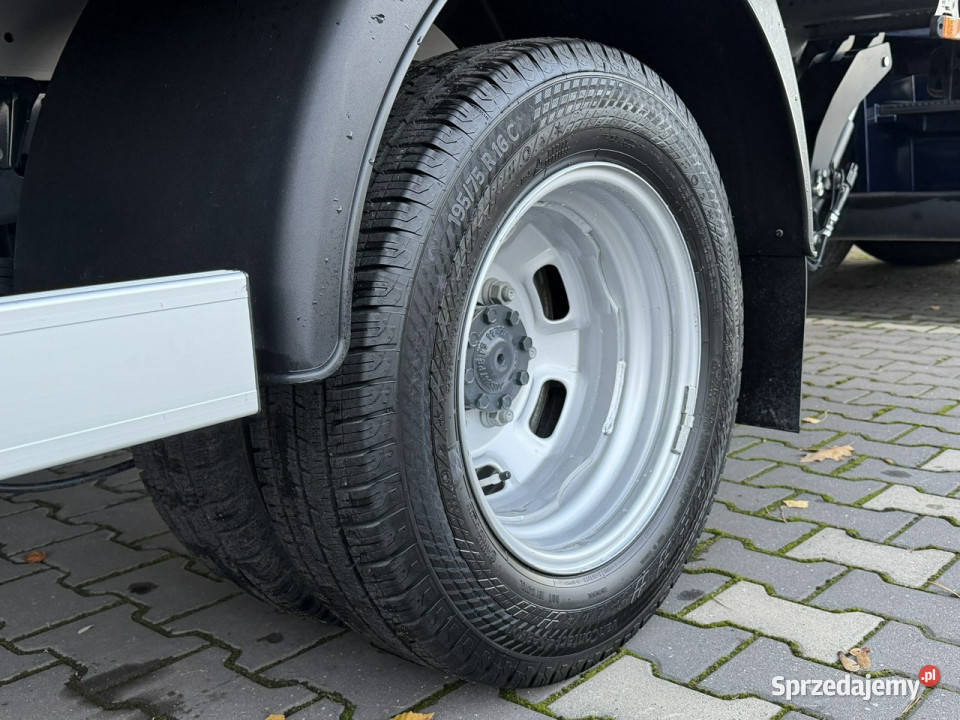 Iveco Daily 35C16 V Kontener Winda 750 Na Widełki