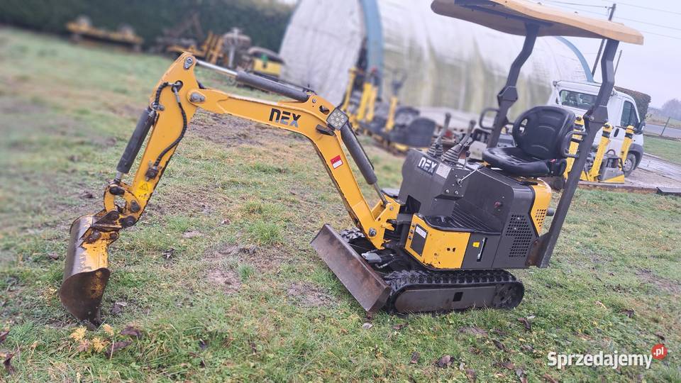 Minikoparka Nex N12 1200 silnik Yanmar 3TNV70