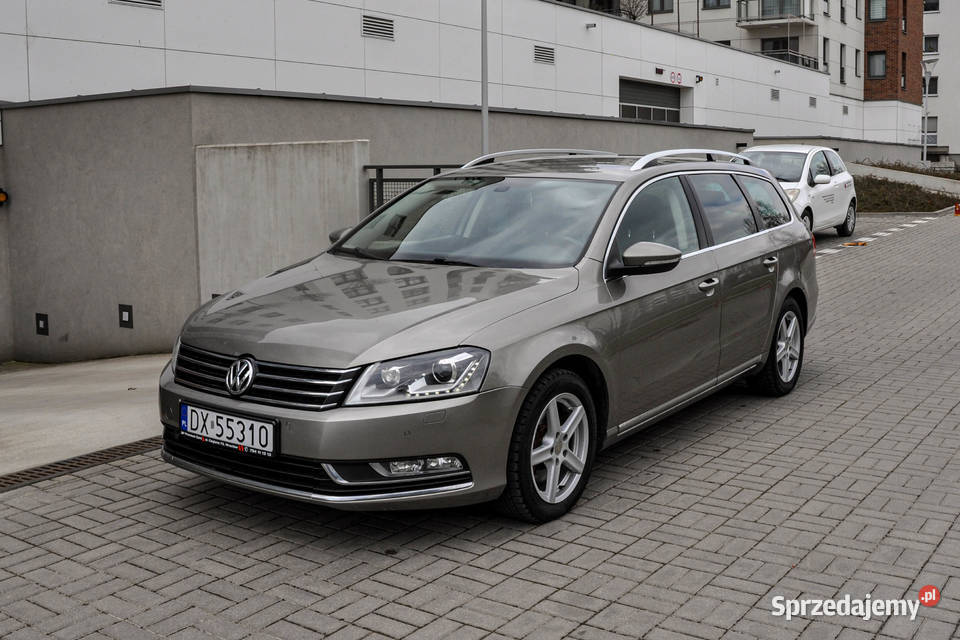 Volkswagen Passat Skóry Bezwypadkowy Rok produkcji 2012 Wrocław