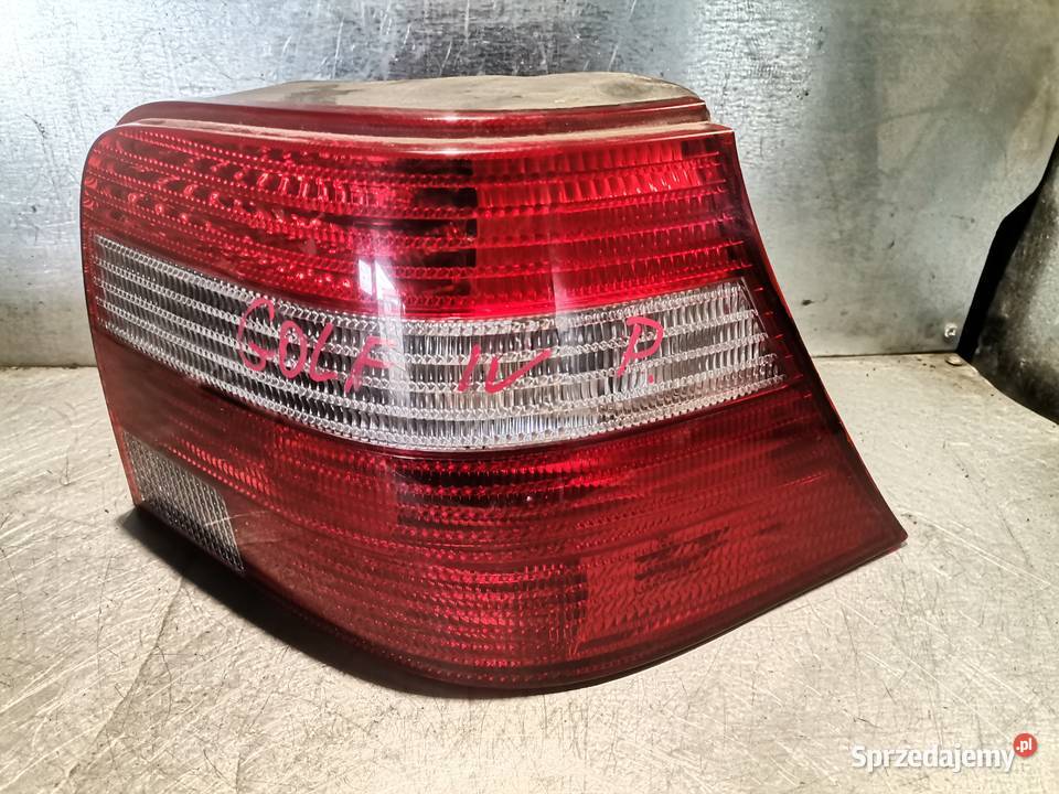 VW GOLF 4 LAMPA PRAWA TYLNA Nowy Sącz