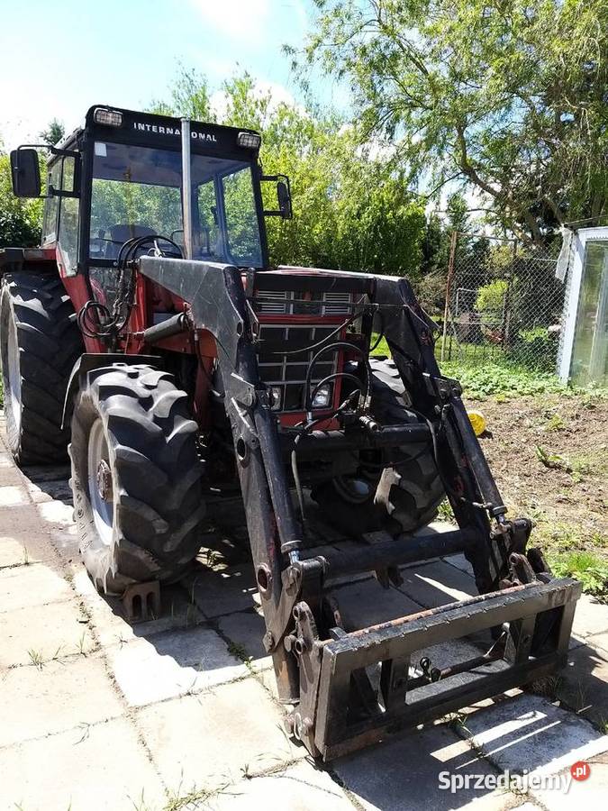 Sprzedam ciągnik Case International 1246AS z Sławno