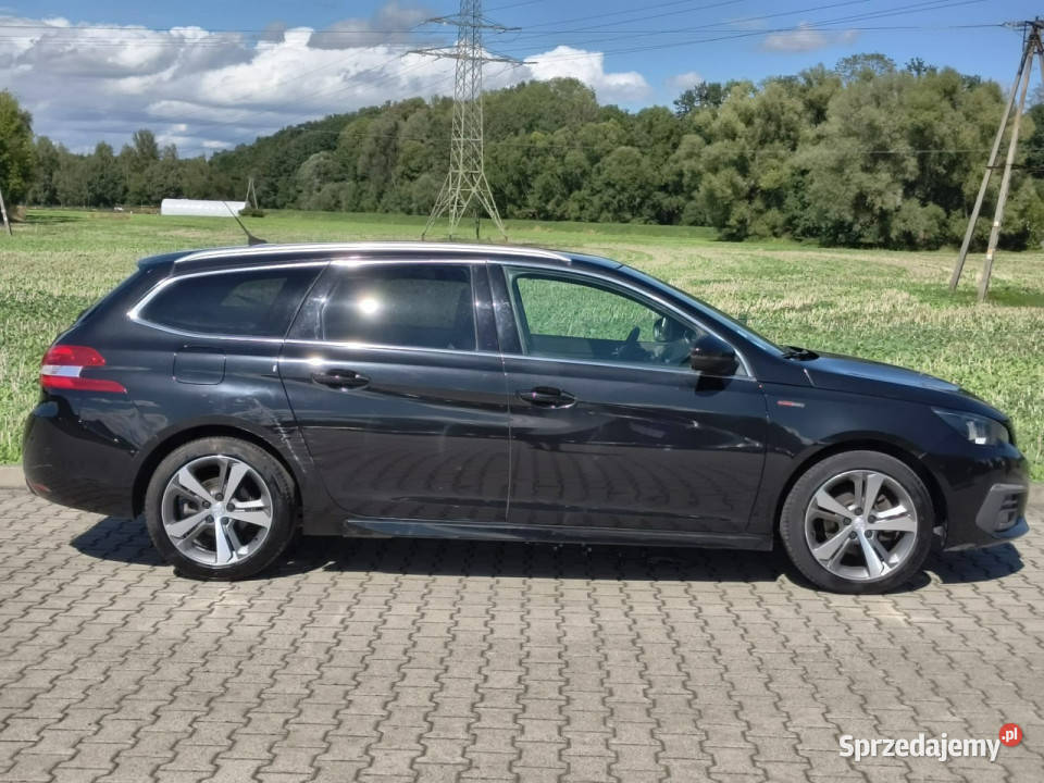 Peugeot 308 SW 12turbo benzyna 130 panorama Kombi Kęty