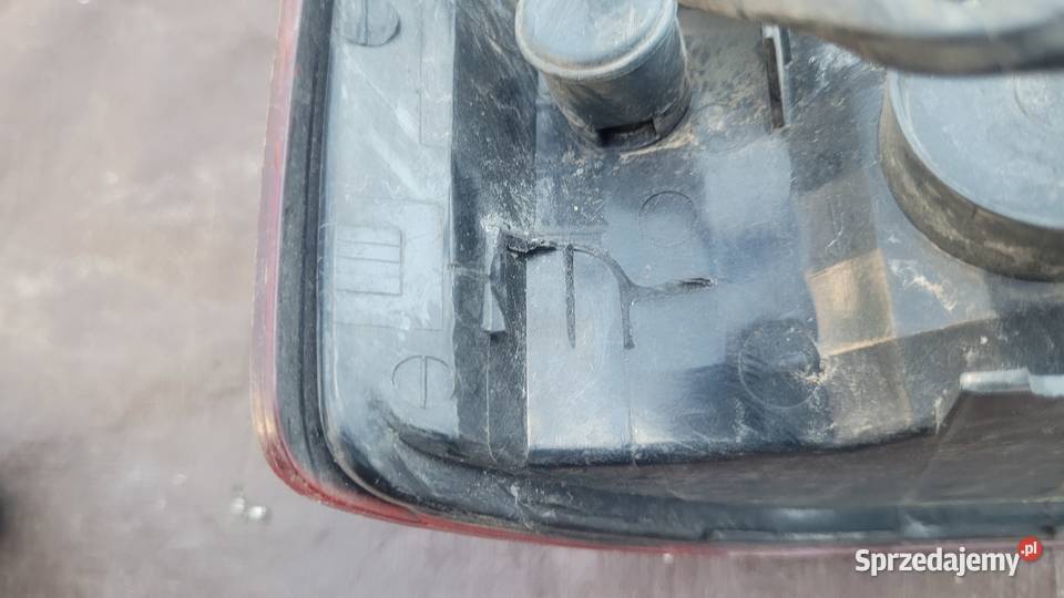 Subaru Forester SG lift LAMPA PRAWY TYŁ PRAWA Ruda Śląska