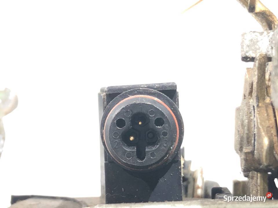 ZAMEK DRZWI PRAWY PRZÓD MERCEDES W124 Hatchback Zamki, wkładki i kluczyki podkarpackie