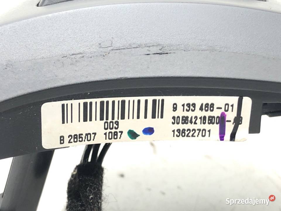 PRZEŁĄCZNIKI KIEROWNICY MULTIFUNKCJA BMW E70