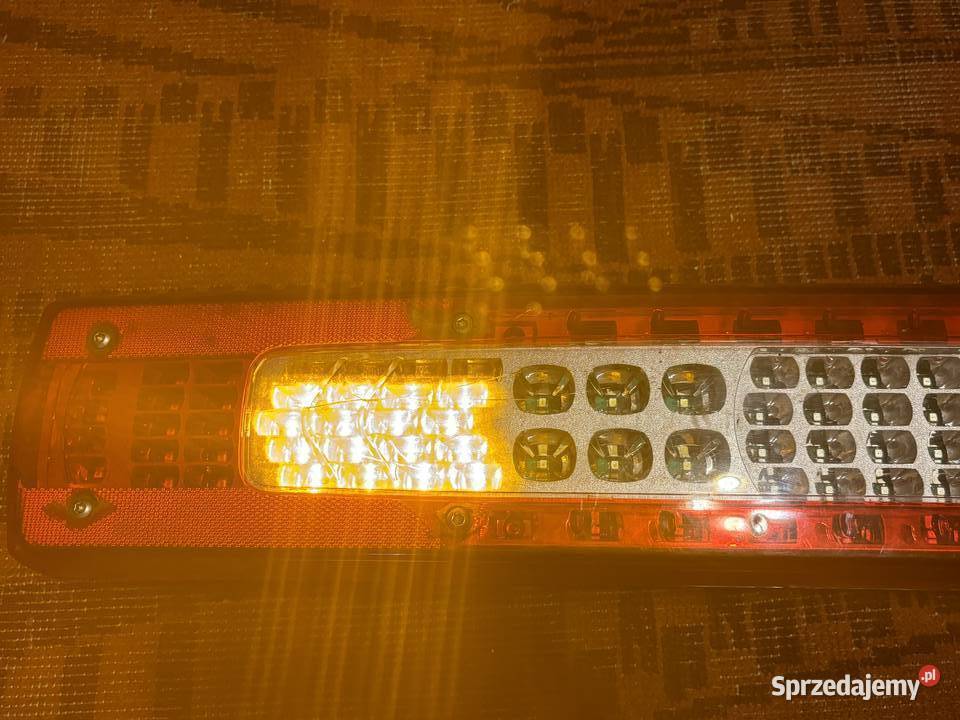 Lampa tylna prawa VOLVO FH Lampy tylne