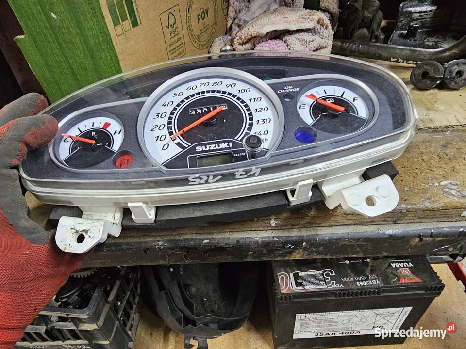 Suzuki Burgman 125 K7 licznik prędkościomierz k Jelenia Góra