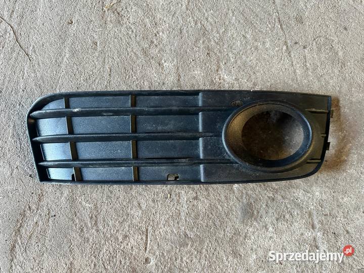 Atrapa kratka halogenu Prawy przód Kolbuszowa