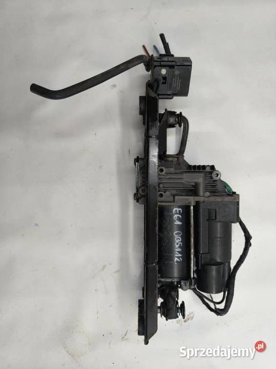 KOMPRESOR ZAWIESZENIA BMW E61 6769082