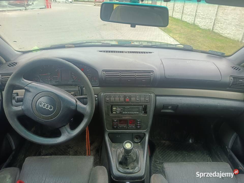 Audi A4 B5 Na Części a45 LZ6L 16 AHL osobowe Myszków sprzedam