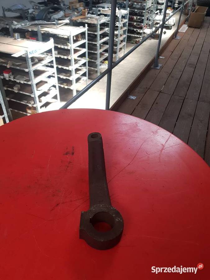 5056280070 Ramie zwrotnicy lewe Kombajn Bizon Sulechów sprzedam