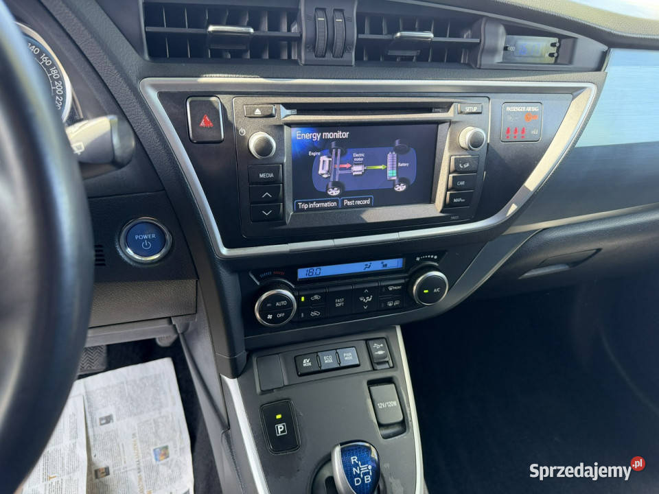 Toyota Auris 18 HSD 136 Serwisowany Kamera Ładny wspomaganie kierownicy Otwock Mały sprzedam