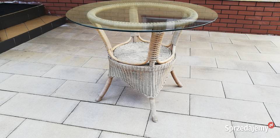 Stół rattanowy ogrodowy ze szklanym blatem okrągły stolik