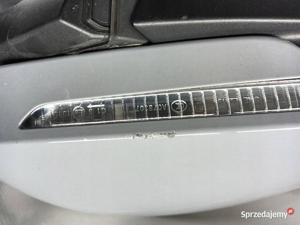LUSTERKO PRAWE VW ID4 11B857502AJ osobowe sprzedam
