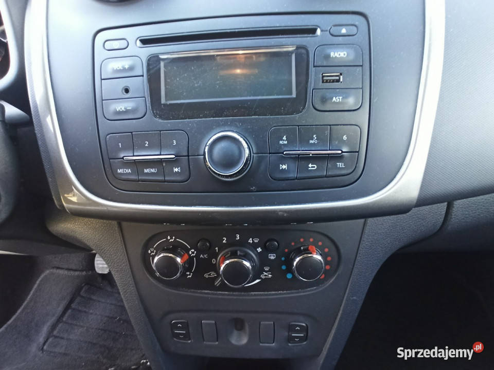 Dacia Sandero klimatyzacja ładny stan II światła do jazdy dziennej Rzeszów