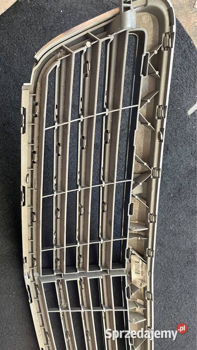 Atrapa grill Mercedes C klasa W204 osobowe