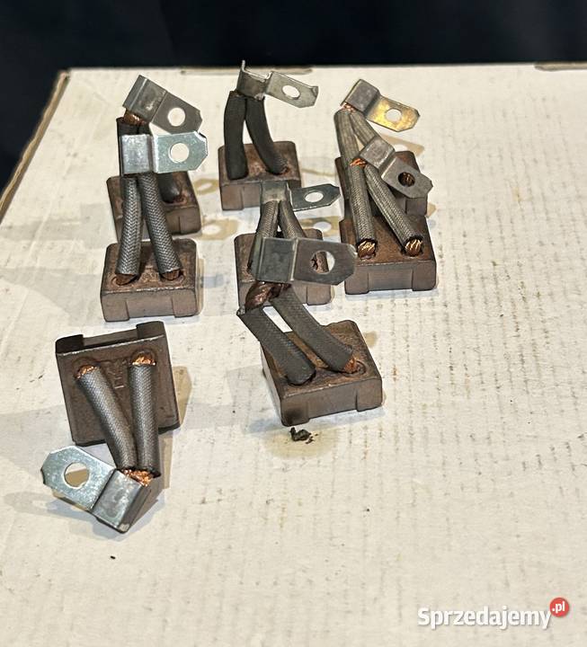 NOWE szczotki rozrusznika R11 do Ursusa C330