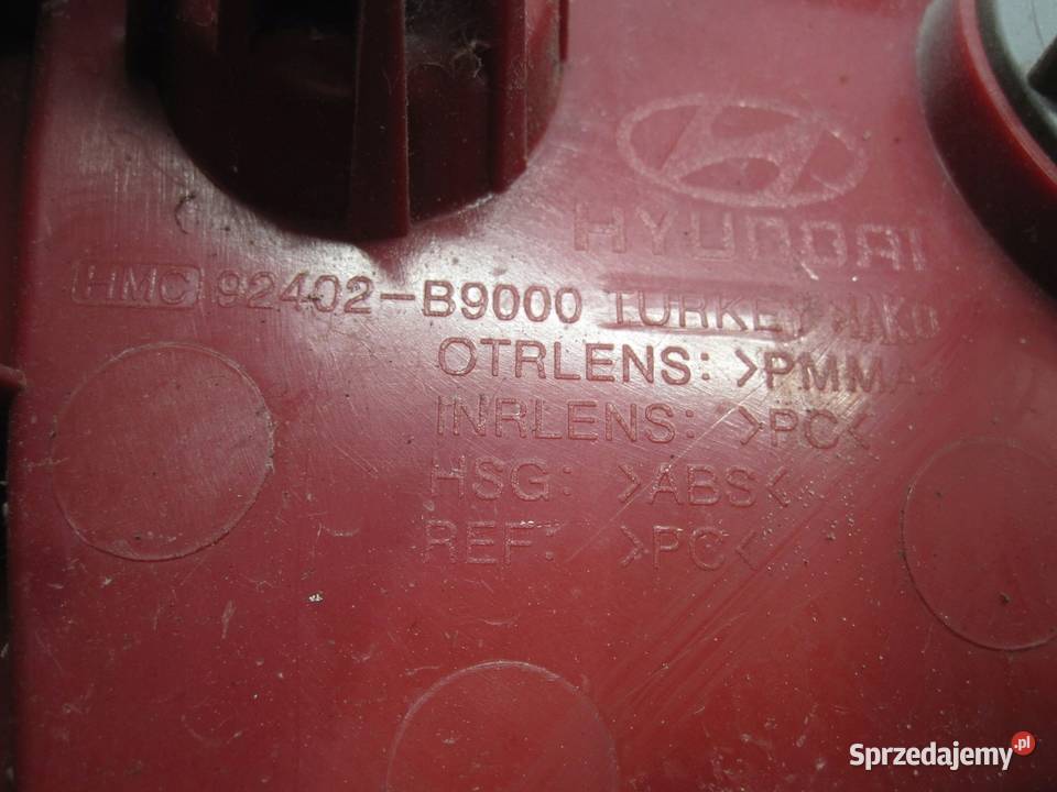HYUNDAI i10 II lampa prawa tył 92402B9000 osobowe Kielce sprzedam