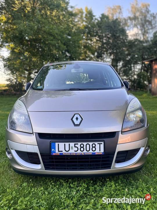 Sprzedam Renault Megane Scenic 2011 manualna Bychawa