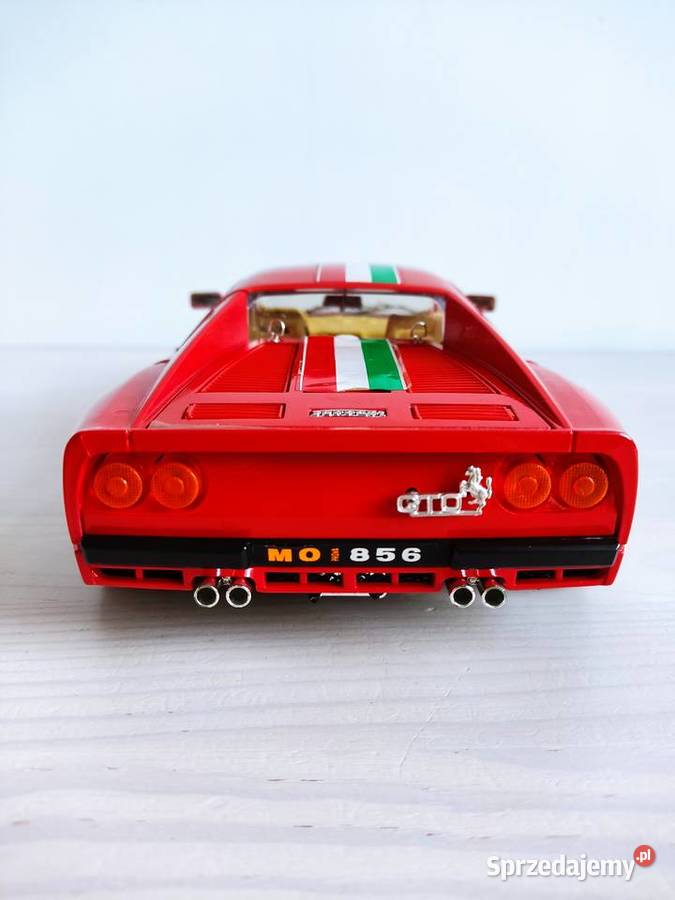 Model samochodu 118 Ferrari GTO 1984 Burago Głuchołazy