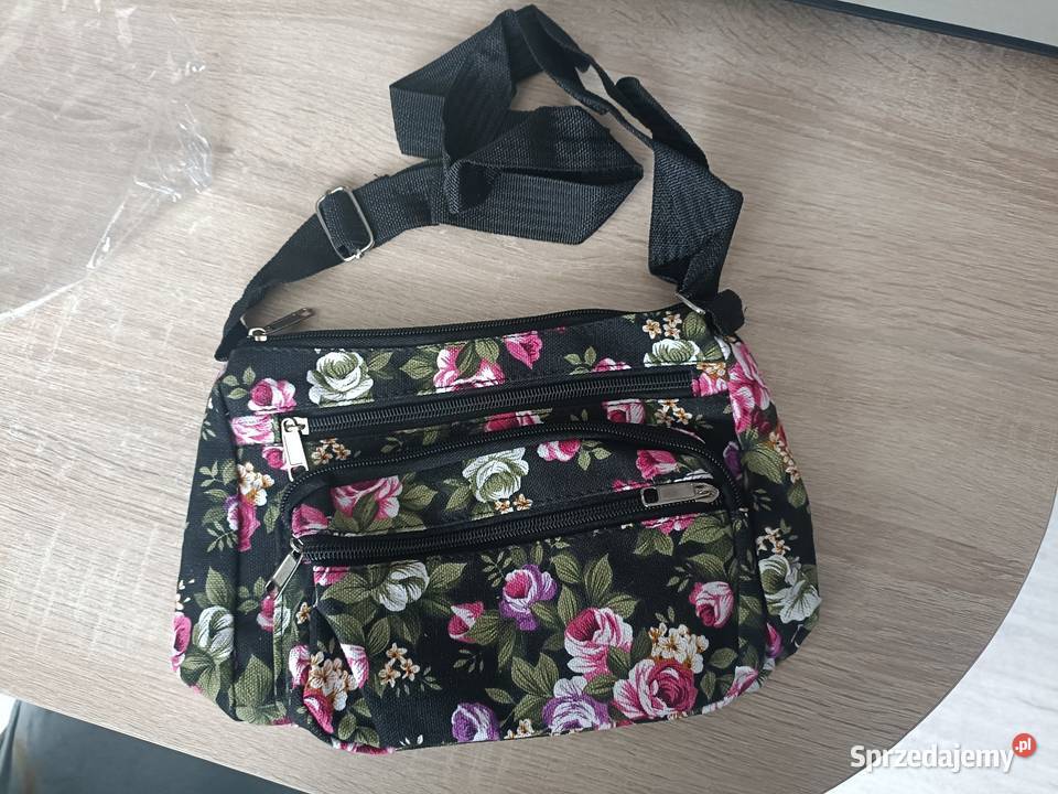 Torebka damska czarna w kwiaty pomorskie Kwidzyn