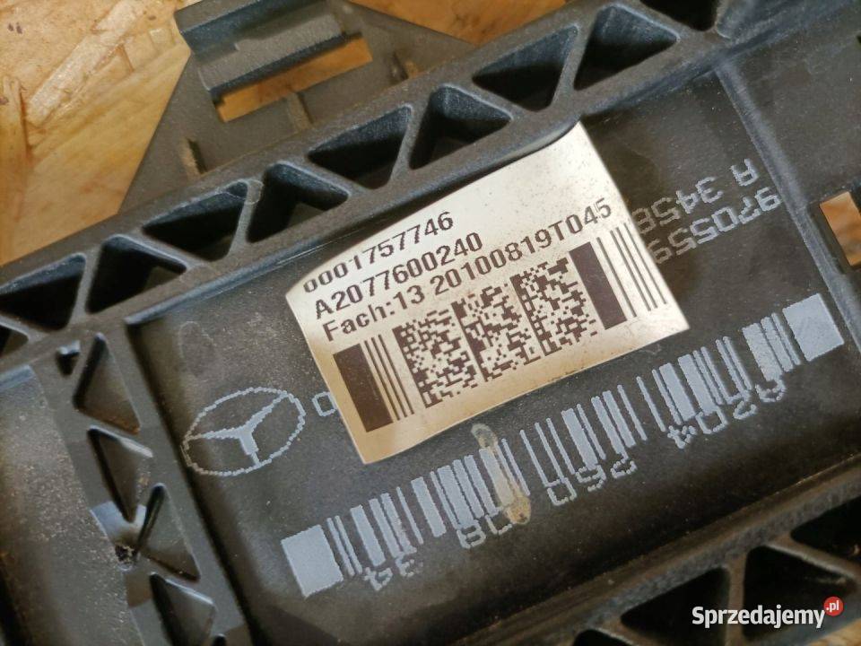 Stelaż Klamki Drzwi Prawe Mercedes W212 W207 osobowe Pleszew