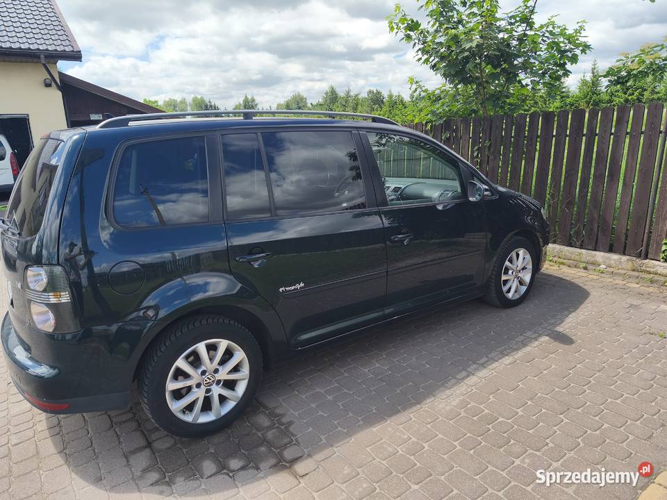 Volkswagen Touran 14 benzyna nowe OC i przegląd Grudziądz