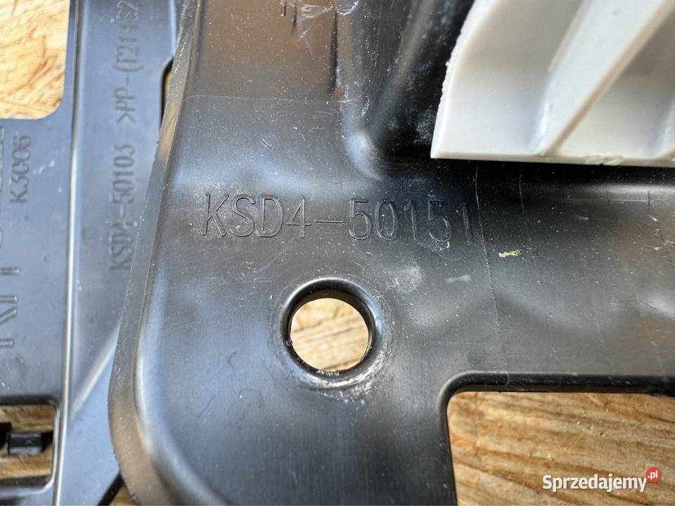 Ślizg mocowanie grilla prawy rh Mazda CX5 II 2 wielkopolskie Sieraków