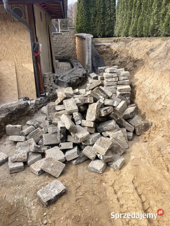 Bloczek betonowy z odzysku około 500 sztuk 150