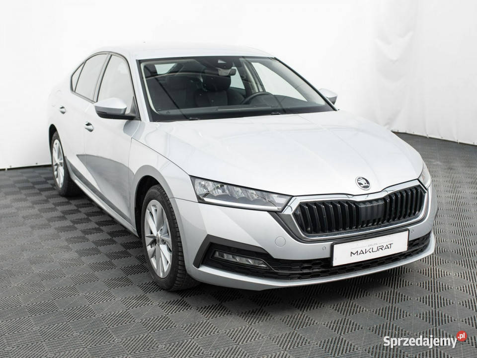 koda Octavia GD1F03115 TSI Ambition Kcofania światła LED Octavia Pępowo