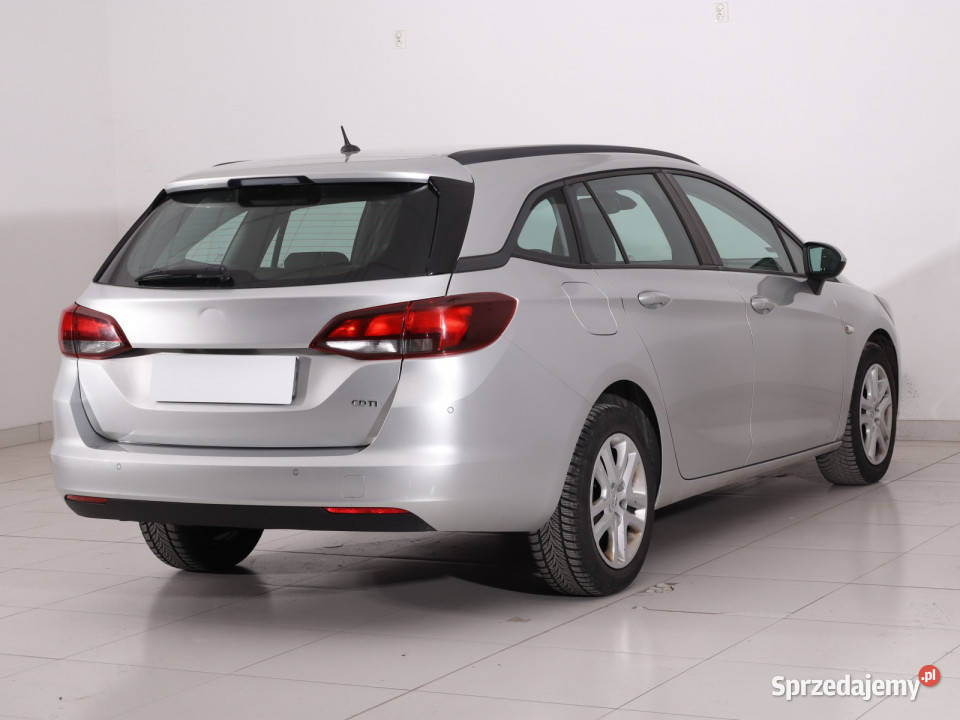 Opel Astra 16 CDTI radio