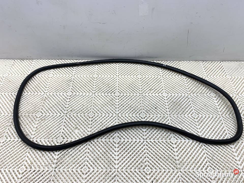 USZCZELKA DRZWI PRZÓD LEWA MERCEDES GLE SUV osobowe