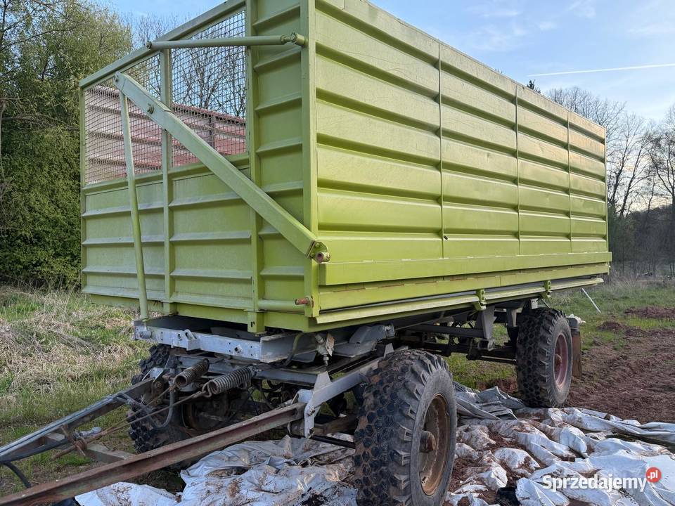 Przyczepa do zielonek kukurydzy Nowa Ruda