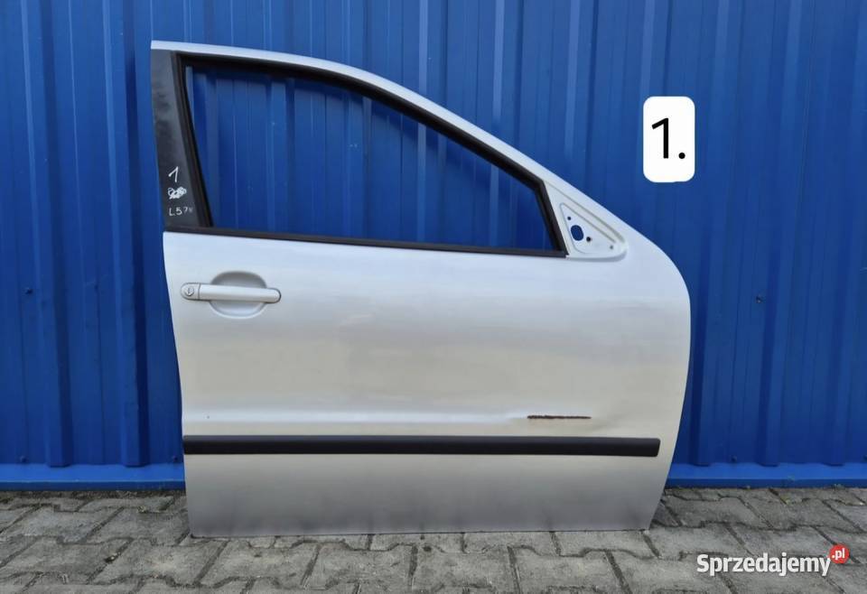 DRZWI PRZÓD PRAWY PRAWE SEAT LEON I 1 SEAT Drzwi Działoszyce