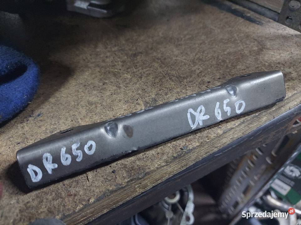 Suzuki DR 600 dr 650 ślizg łańcucha łańcuszka Jelenia Góra sprzedam