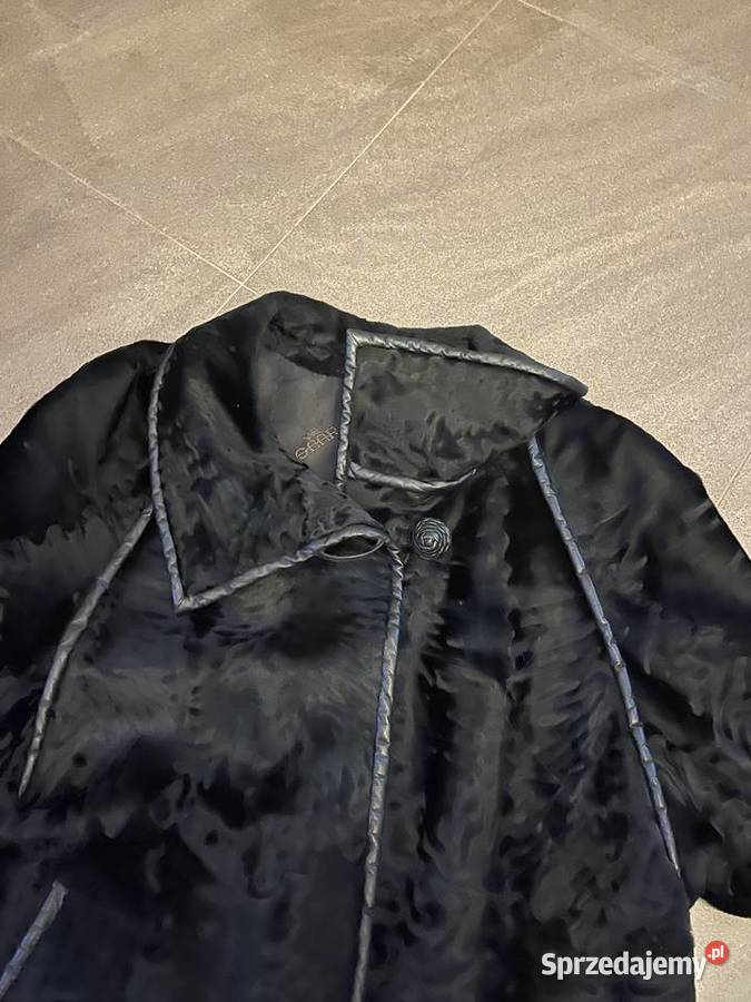 Czarne futro z karakuł saar 38 Łowęcin sprzedam