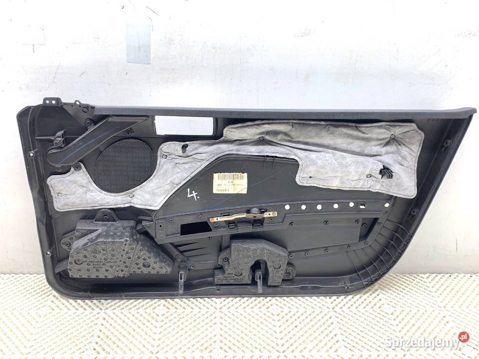 BOCZEK DRZWI LEWY PRZÓD FORD MUSTANG V