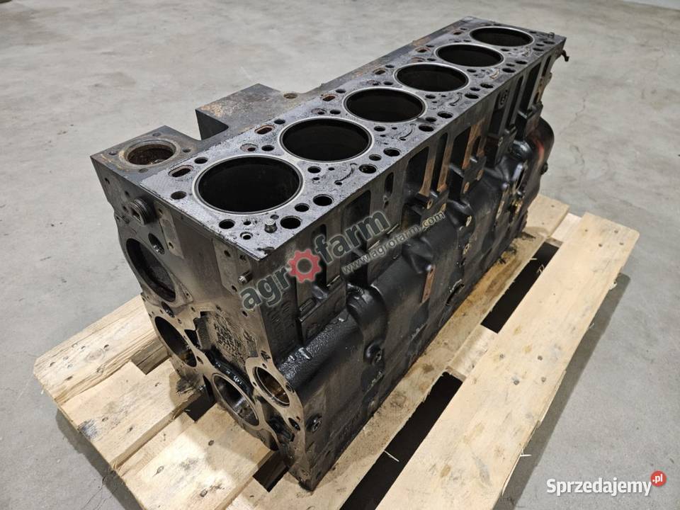 Blok silnika Case MX 240 270 Byków