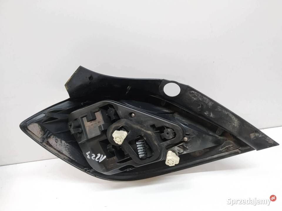 LAMPA TYŁ PRAWA 5D HB Opel Astra III 20042014 H