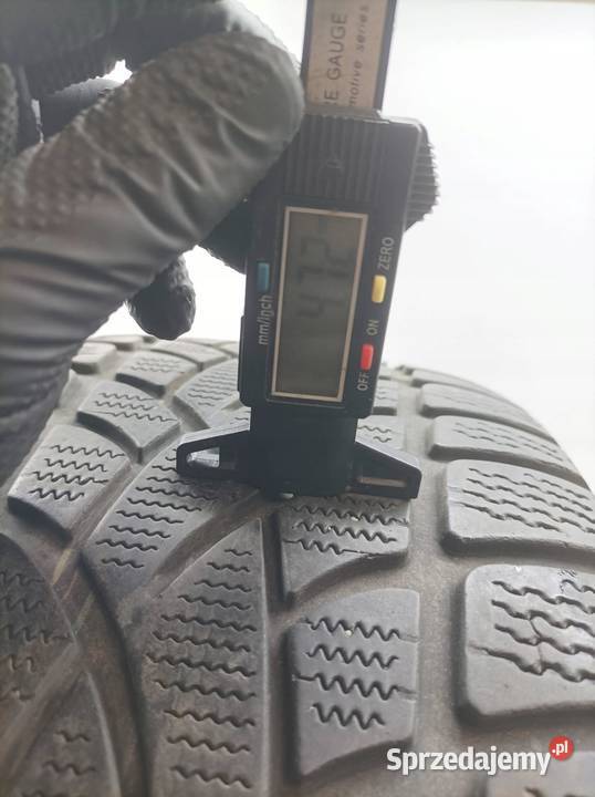 OPONA ZIMOWA DUNLOP SP WINTER SPORT 3D 24550R18