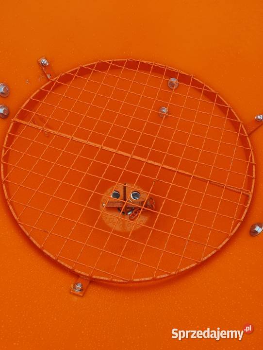 Solarka Piaskarka Posypywarka do soli piasku Cisek