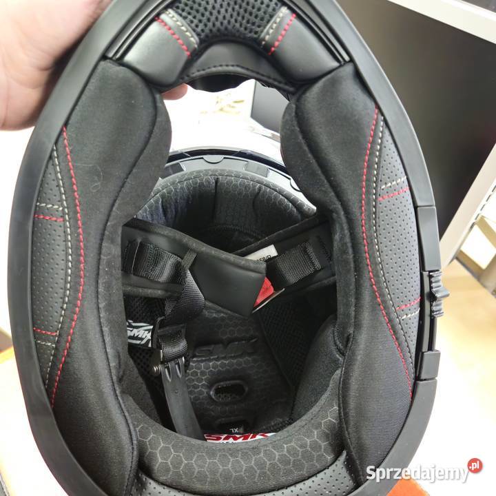 Kask motocyklowy integralny SMK Typhoon czarny Łódź