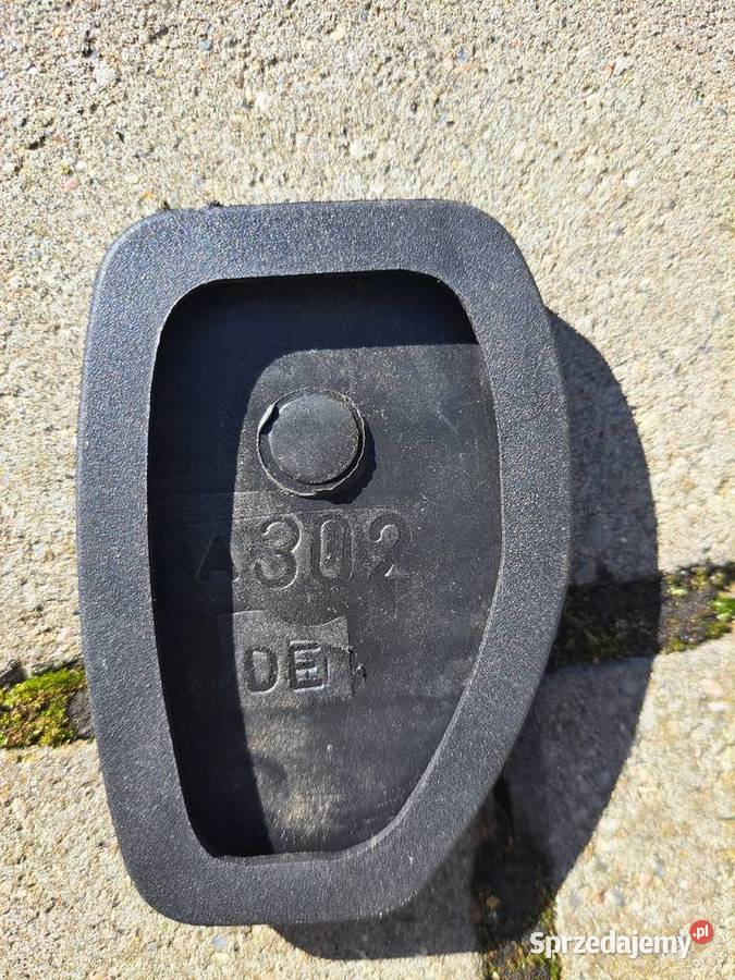 Nakładka na pedał sprzęgła peugeot 308 sprzedam