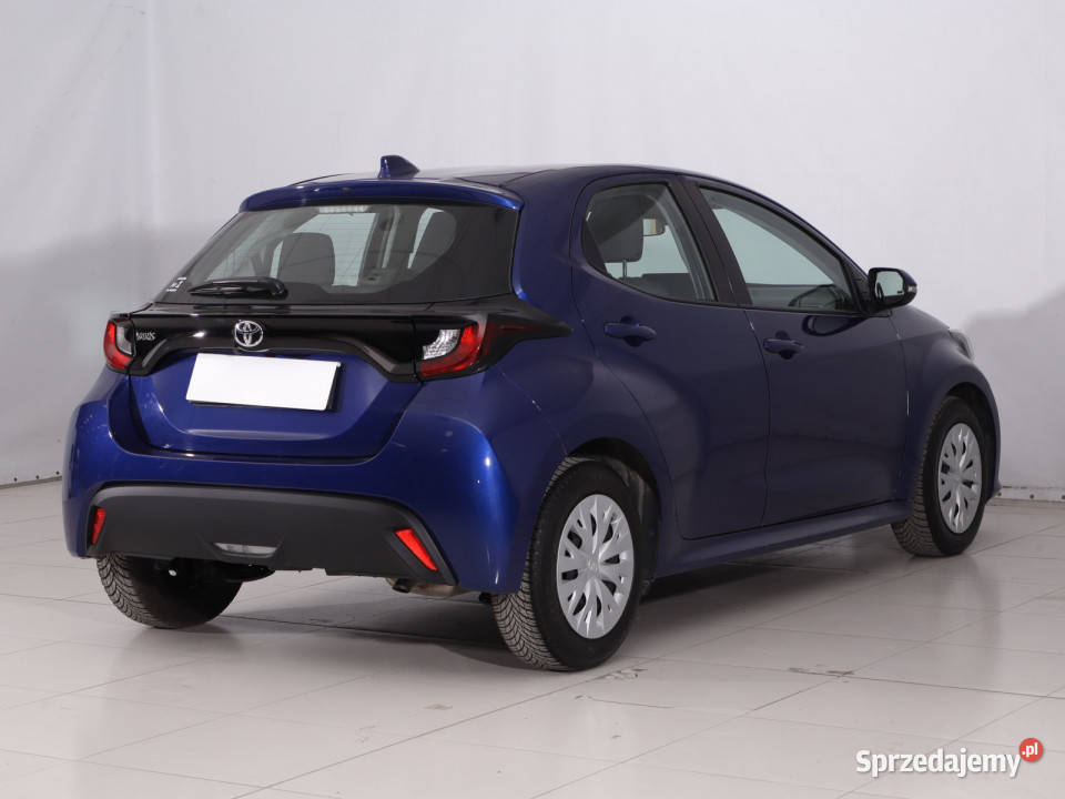 Toyota Yaris 15 VVTi kamera cofania Piaseczno