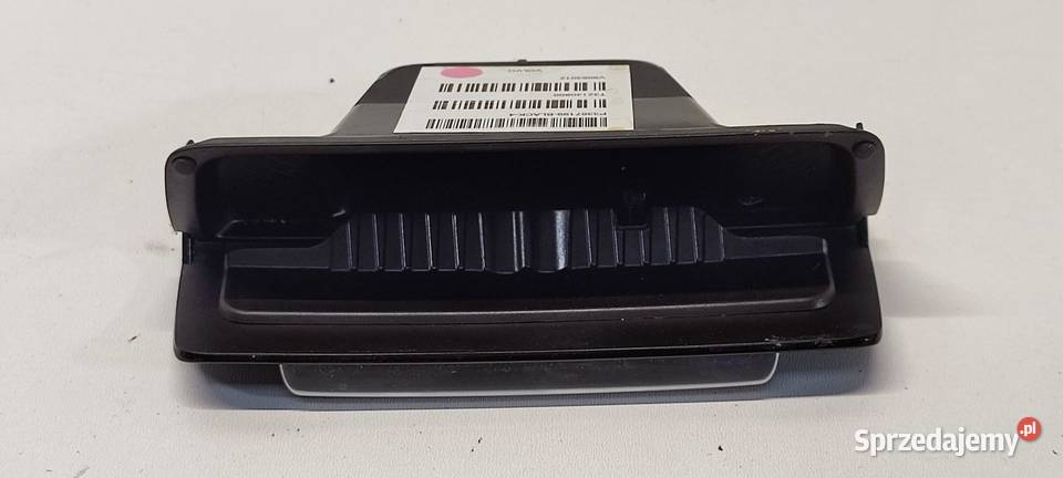 VOLVO XC40 SCHOWEK POPIELNICZKA 32130800